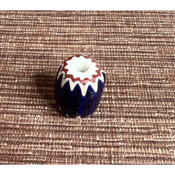 Antique Venetian Italian Four-Layer Chevron Drawn Cane Star Bead – African Trade - Picture 1 of 5
